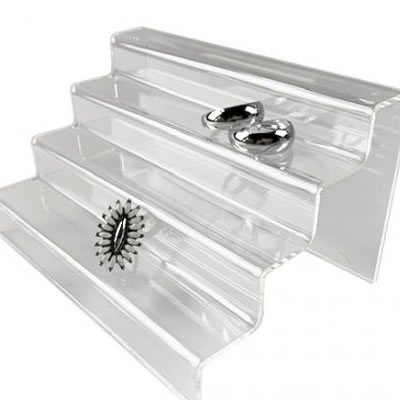 ���C���A�N�����f�B�X�v���C