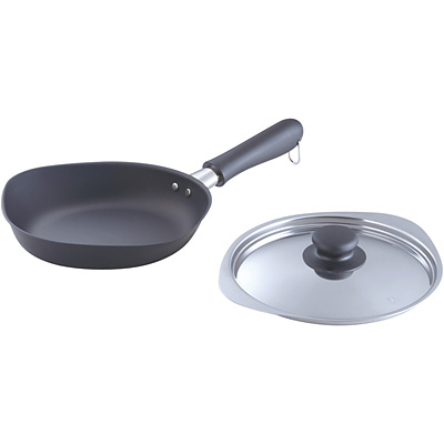 柳宗理 マグマプレート 鉄 フライパン 蓋付 18cm - 調理器具のSHOKUBI