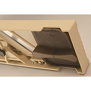 �L�������A�p�ی�z���_�[