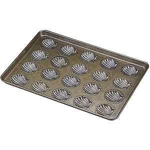 千代田金属工業 シリコン加工 貝型マドレーヌ型 天板 25ヶ取 - 調理