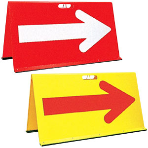 山型方向板 矢印反射 黄/赤矢印