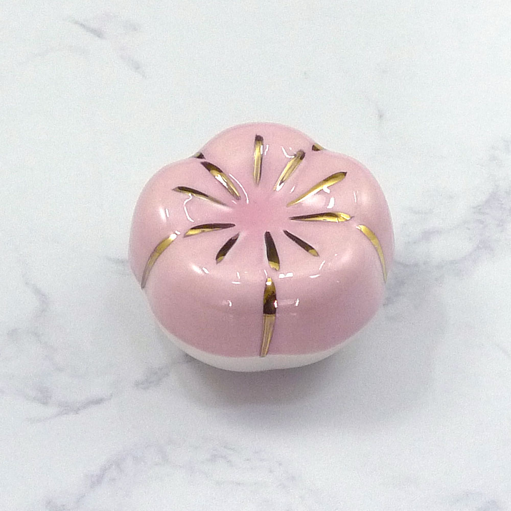 新 陶器 梅型 珍味入れ 約φ5cm - 調理器具のSHOKUBI