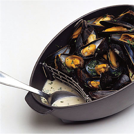 ストウブ　ムールポット　ムール貝　スープポット　未使用 ストウブ ムールポット ノブ付 40509-494 - 調理器具のSHOKUBI