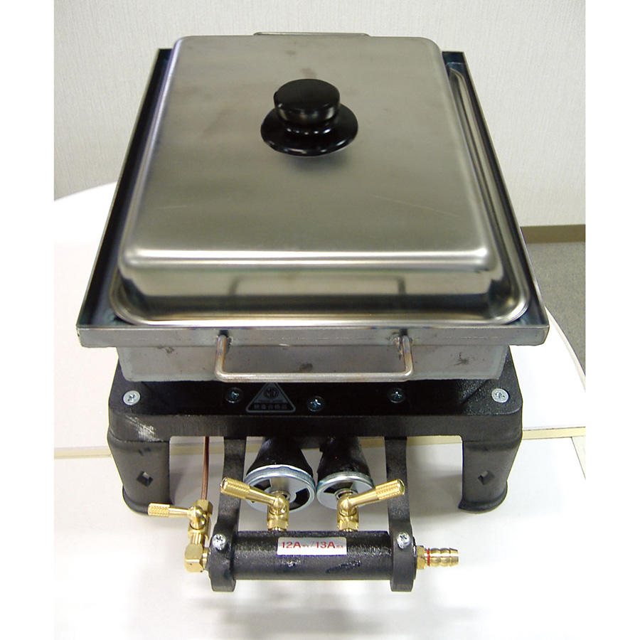 鉄餃子鍋 角型 取手付 - 調理器具のSHOKUBI