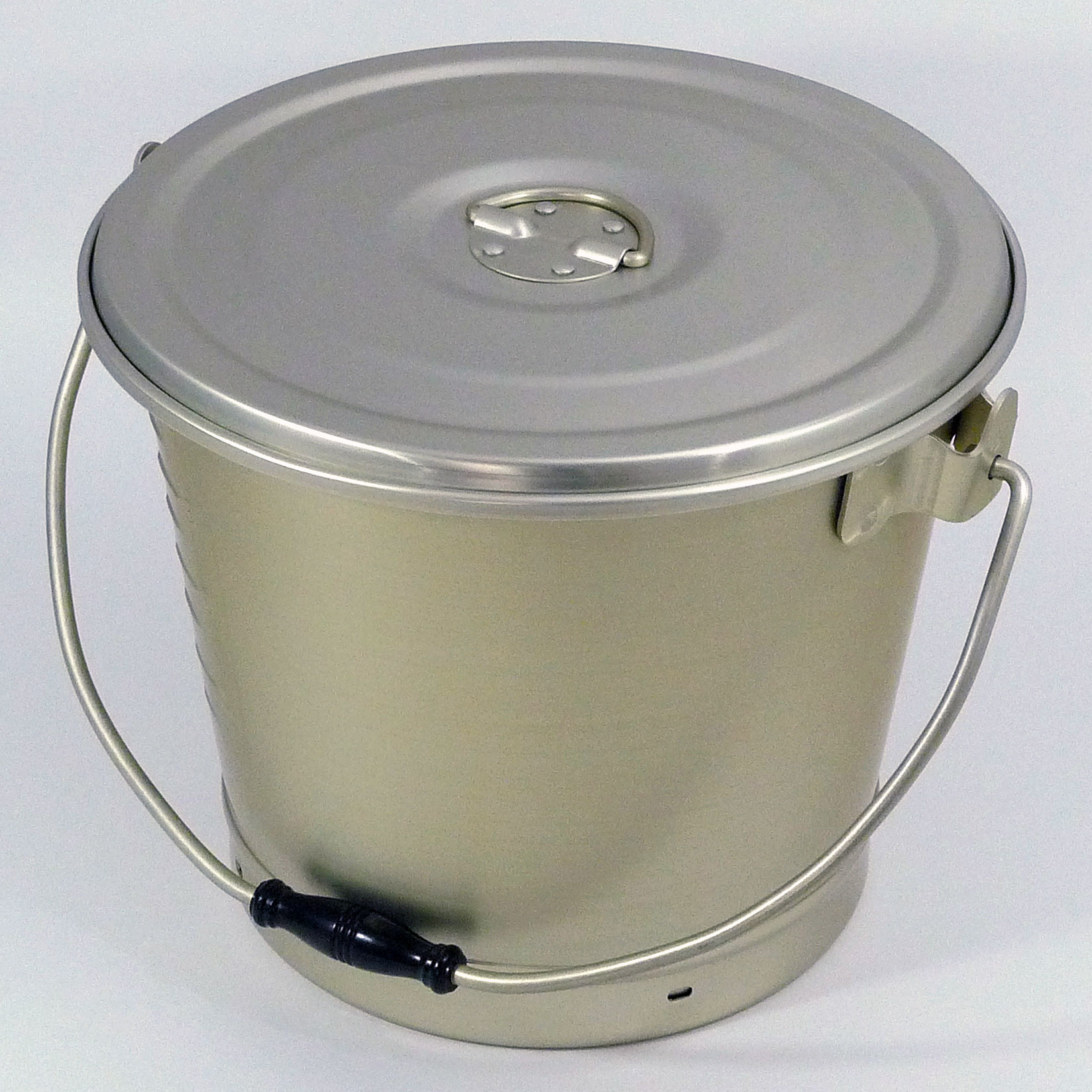 昭和　ビンテージ　アルミバケツ　温食缶　蓋付き img0355209.jpg